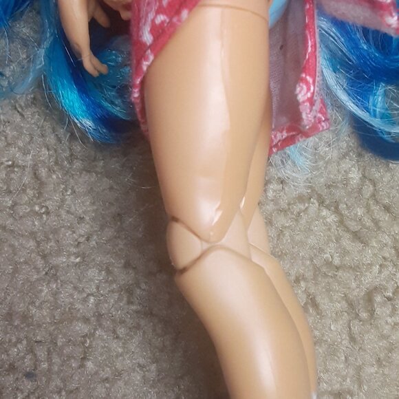 Rainbow High Skyler Bradshaw Doll - Picture 8 of 10